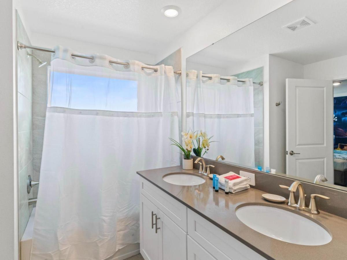 Gorgeous Condo Close To Disney W Private Pool Bbq - Themed Bedrooms Walk To Clubhouse Kissimmee Eksteriør bilde